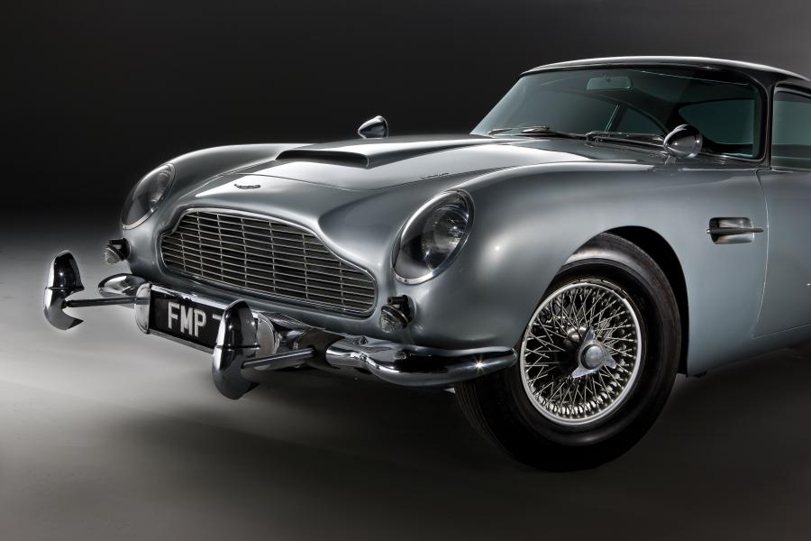 Детали экстерьера Aston Martin DB5 James Bond Edition 1964 года  (фото 63 из 97)